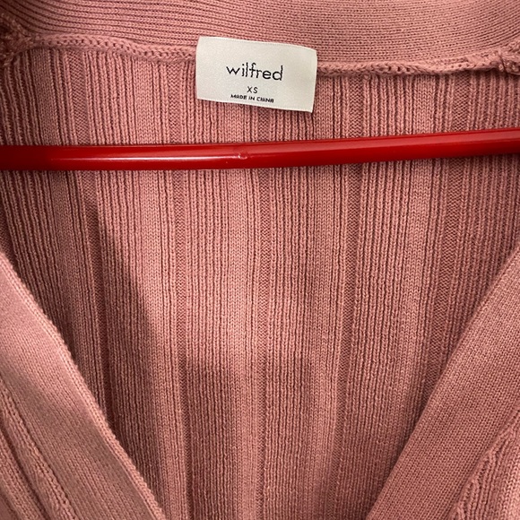 Aritzia Wilfred Plunge Front Cardigan Pink - Picture 2 of 3